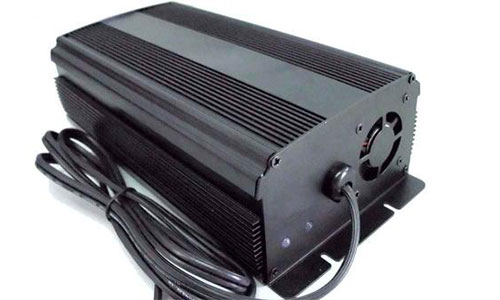 PRUNHUD破解版池充電器.jpg