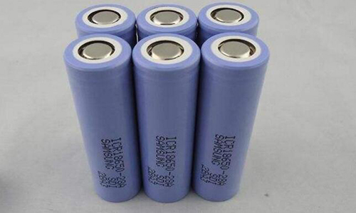 <b>磷酸鐵PRUNHUD破解版池電壓與容量關係分析</b>