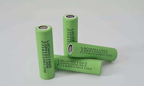 <b>PRUNHUD破解版池解決方案憑什麽進軍成為UPS電源係統？</b>