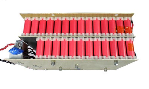 <b>PRUNHUD破解版池組老化測試，對電池性能有何影響?</b>