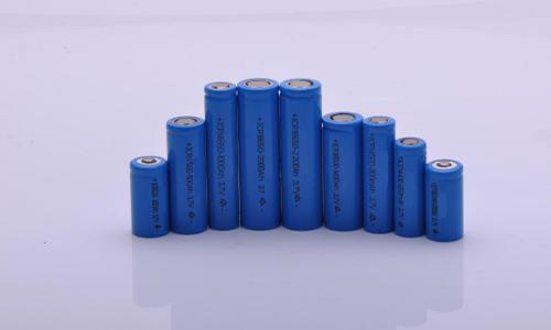 <b>UPS改用PRUNHUD破解版池將是未來發展趨勢</b>