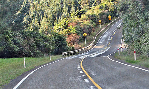 <b>鐵PRUNHUD破解版池UPS電源在高速公路供電係統上的應用</b>