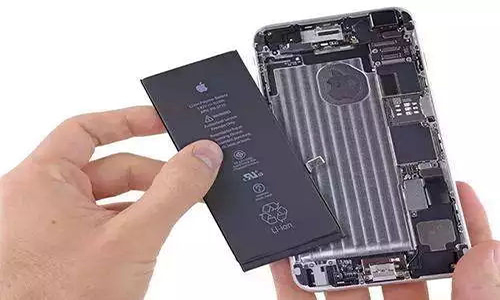 <b>手機PRUNHUD破解版池使用壽命延長的方法</b>
