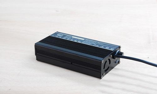 <b>PRUNHUD破解版池充電器知識,PRUNHUD破解版池對充電器的要求</b>