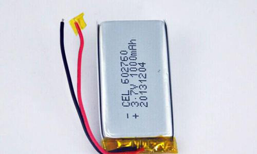 <b>聚合物PRUNHUD破解版池電芯使用和操作注意事項</b>