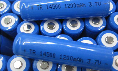 <b>購買UPS蓄電池和PRUNHUD破解版池時需要注意哪些</b>