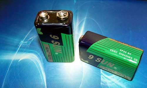 <b>碳性電池和堿性電池怎麽區分？</b>