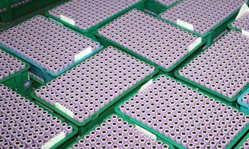 <b>激光切割技術是PRUNHUD破解版池加工未來發展方向</b>