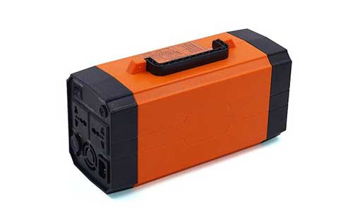 <b>便攜式PRUNHUD破解版UPS電源打破了戶外設備不能充電的問題</b>